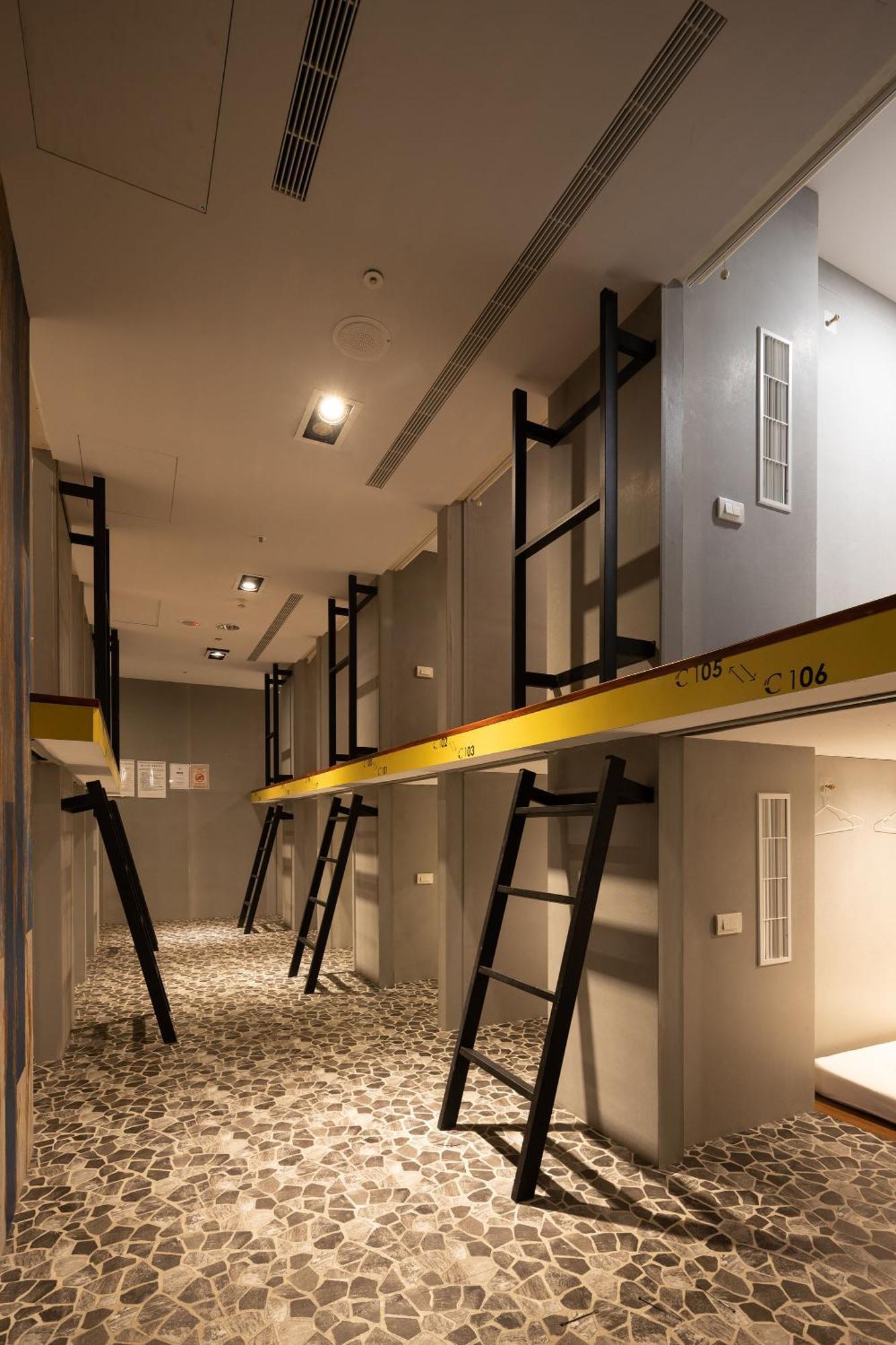 Ningcui Business Hotel Taichung Exterior foto