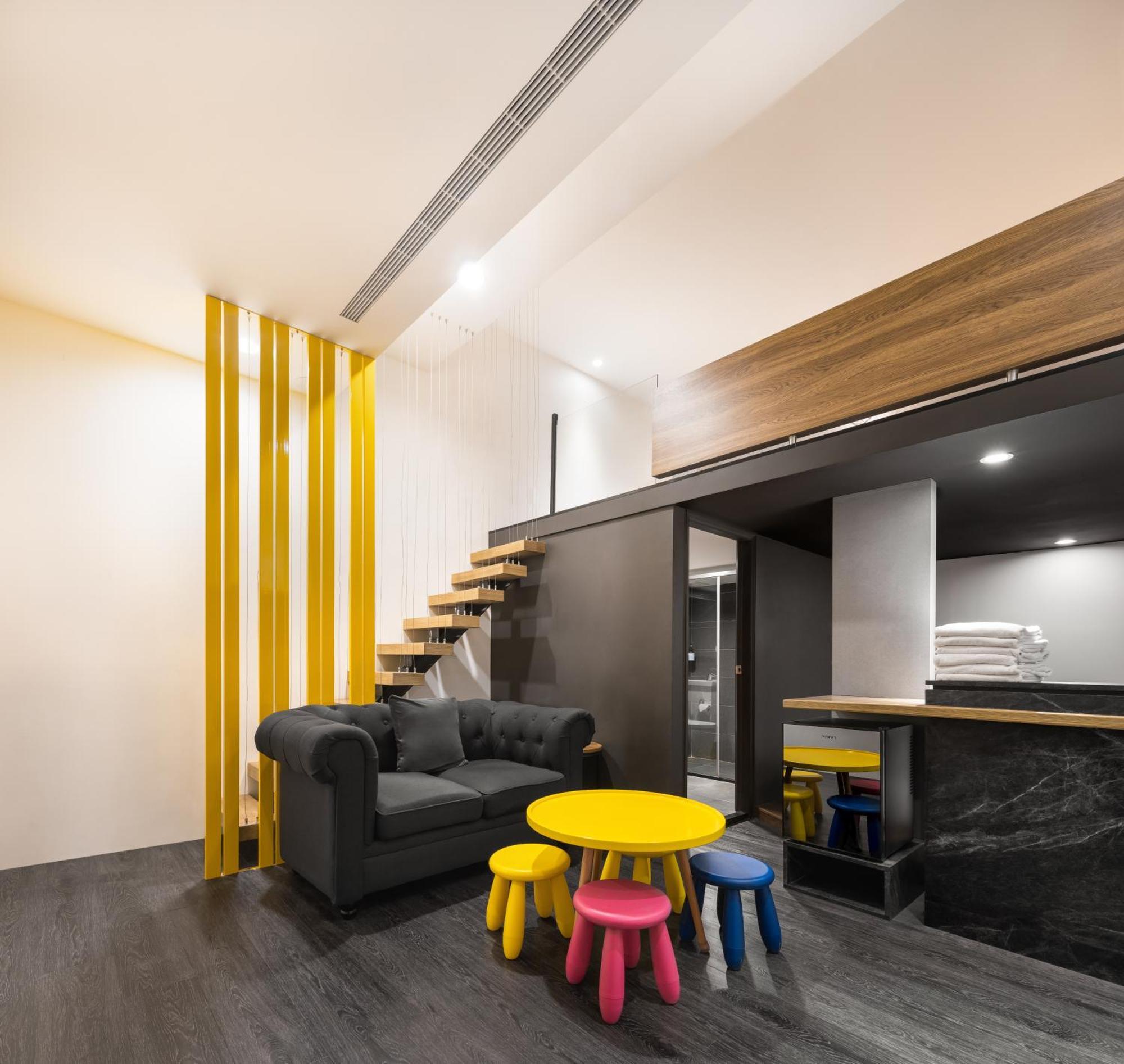 Ningcui Business Hotel Taichung Exterior foto