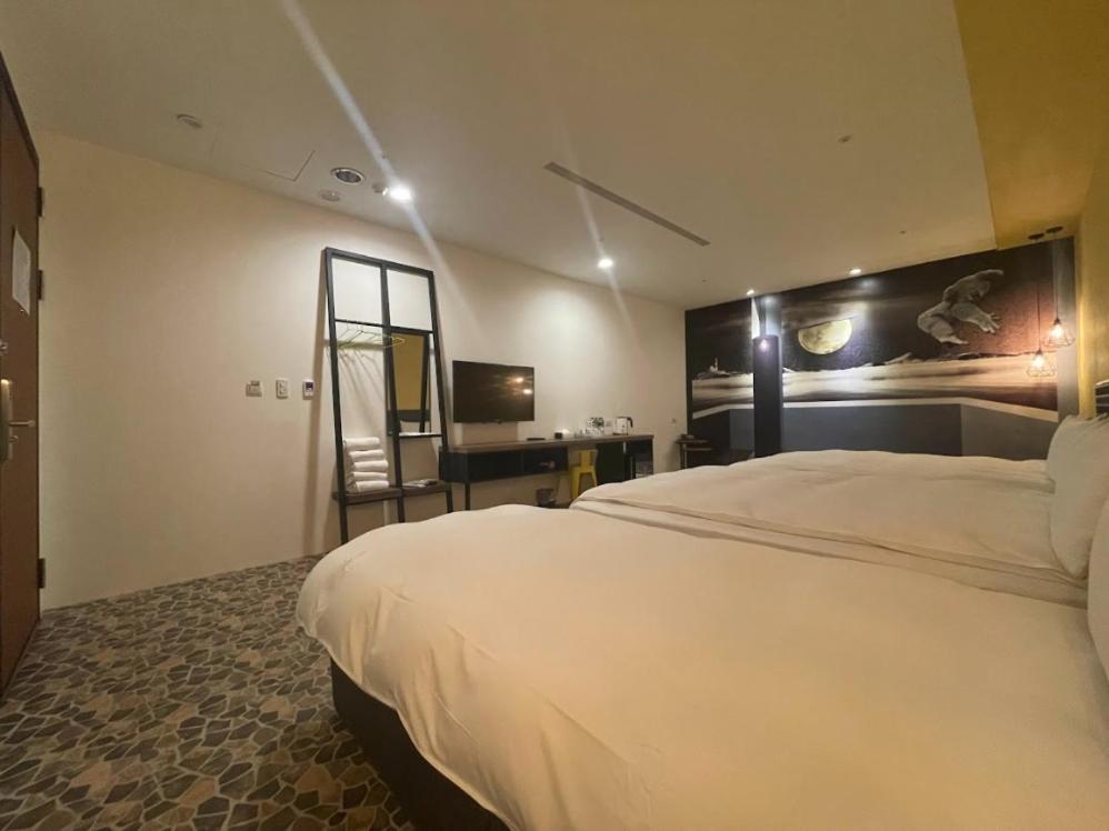 Ningcui Business Hotel Taichung Zimmer foto
